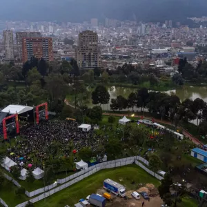 Toma aerea de El Parque de los Novios en Colombia al Parque 2022